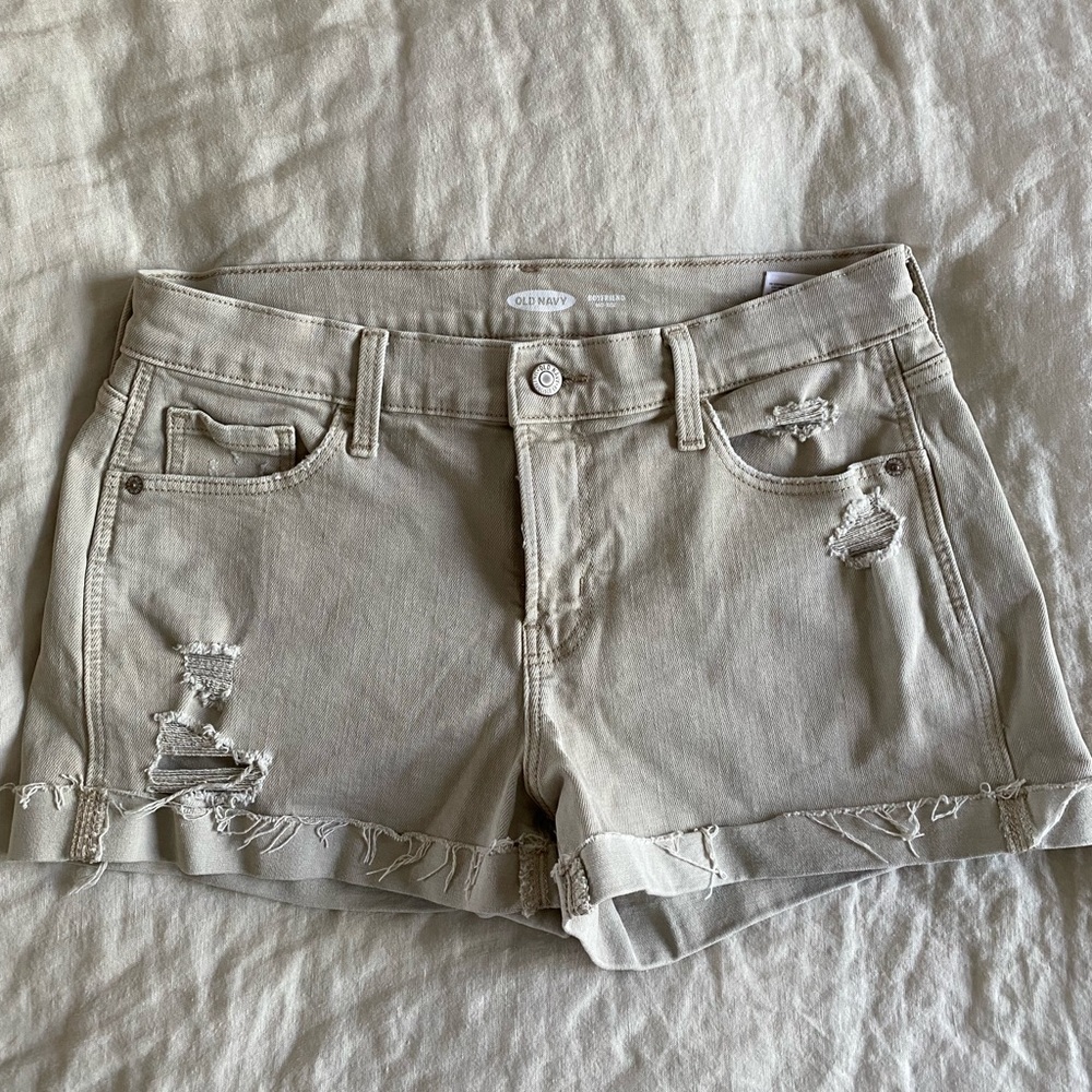 Old Navy Boyfriend Mid Rise Shorts